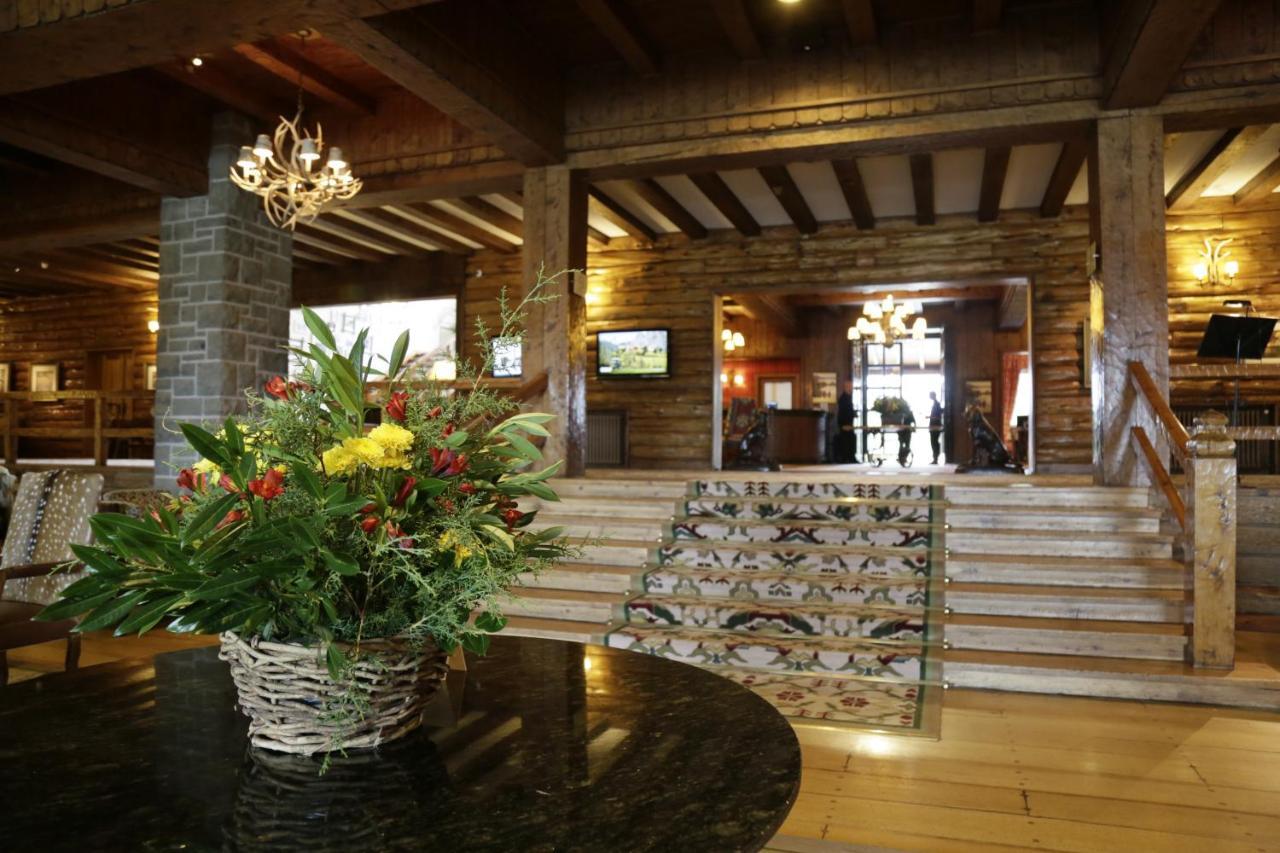 Llao Llao Resort, Golf-Spa San Carlos de Bariloche Esterno foto The lobby of the hotel