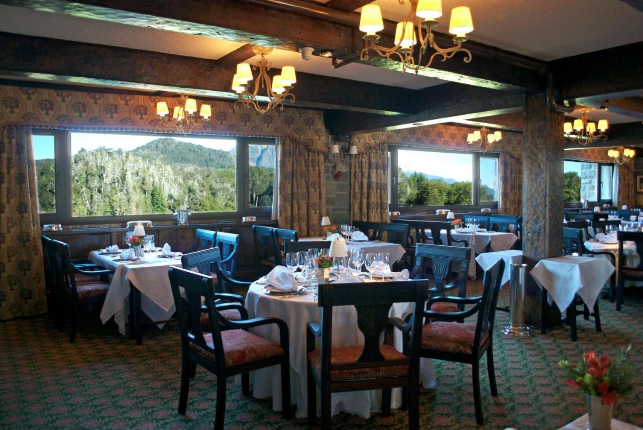 Llao Llao Resort, Golf-Spa San Carlos de Bariloche Esterno foto The dining room at the Mountain View Grand