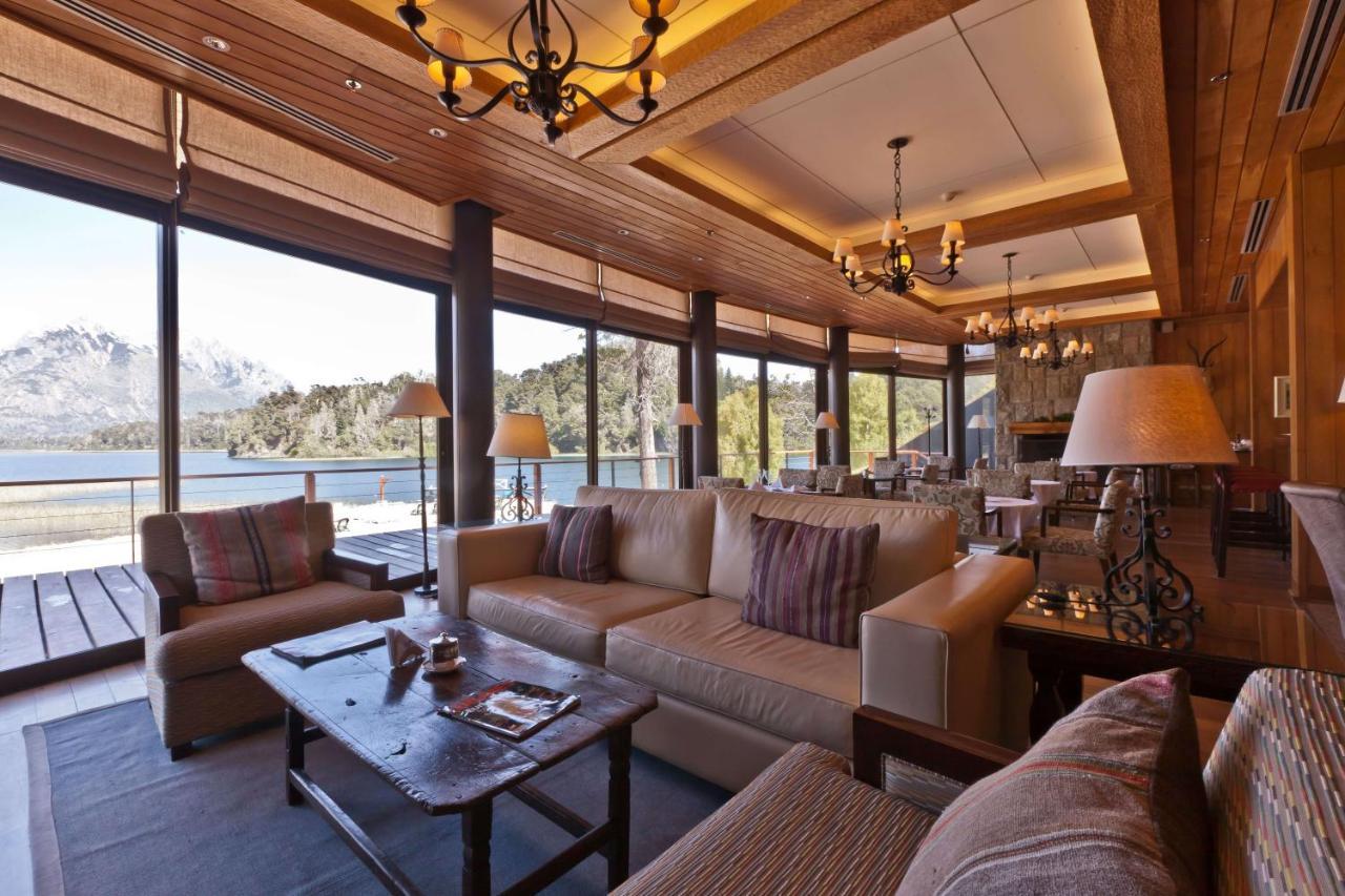 Llao Llao Resort, Golf-Spa San Carlos de Bariloche Esterno foto The lounge at the Hoshino Resorts Tomamu