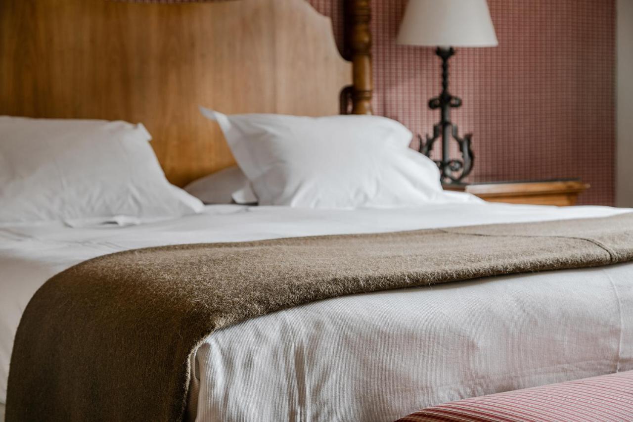 Llao Llao Resort, Golf-Spa San Carlos de Bariloche Esterno foto A bed runner