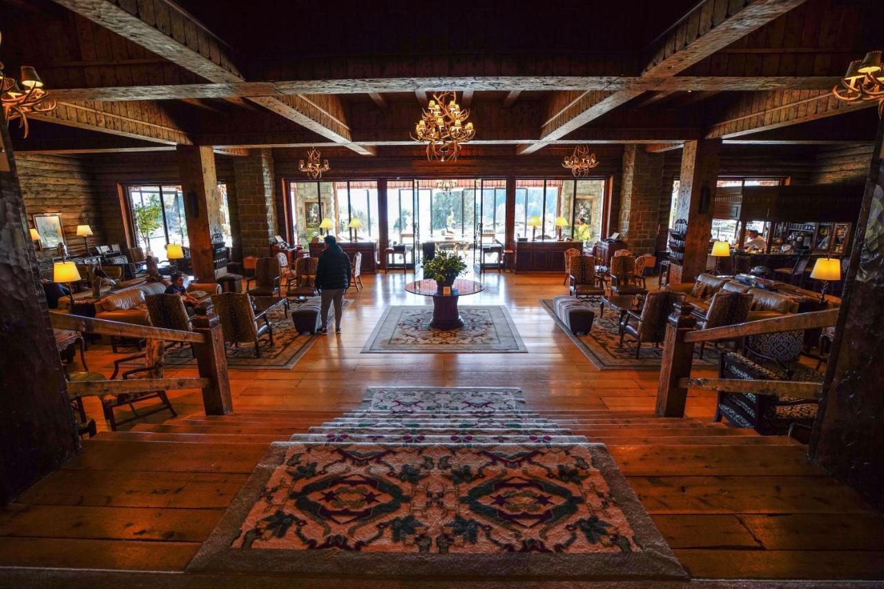 Llao Llao Resort, Golf-Spa San Carlos de Bariloche Esterno foto The lobby of the lodge